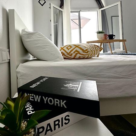 Pefki Apartments يميناريا المظهر الخارجي الصورة