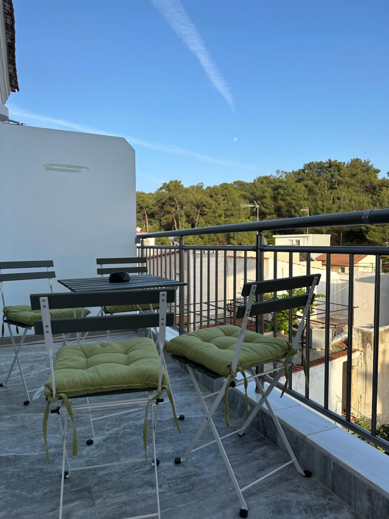 Pefki Apartments يميناريا المظهر الخارجي الصورة